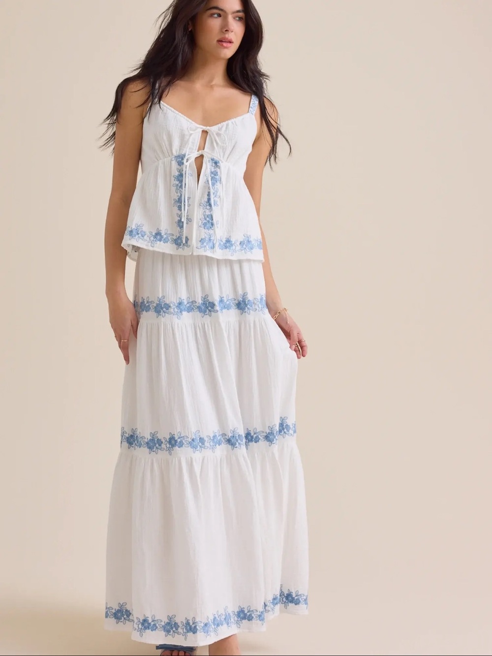 Altar’s Stae Embroidered Addy Set in Ivory and Blue XS LIKE NEW